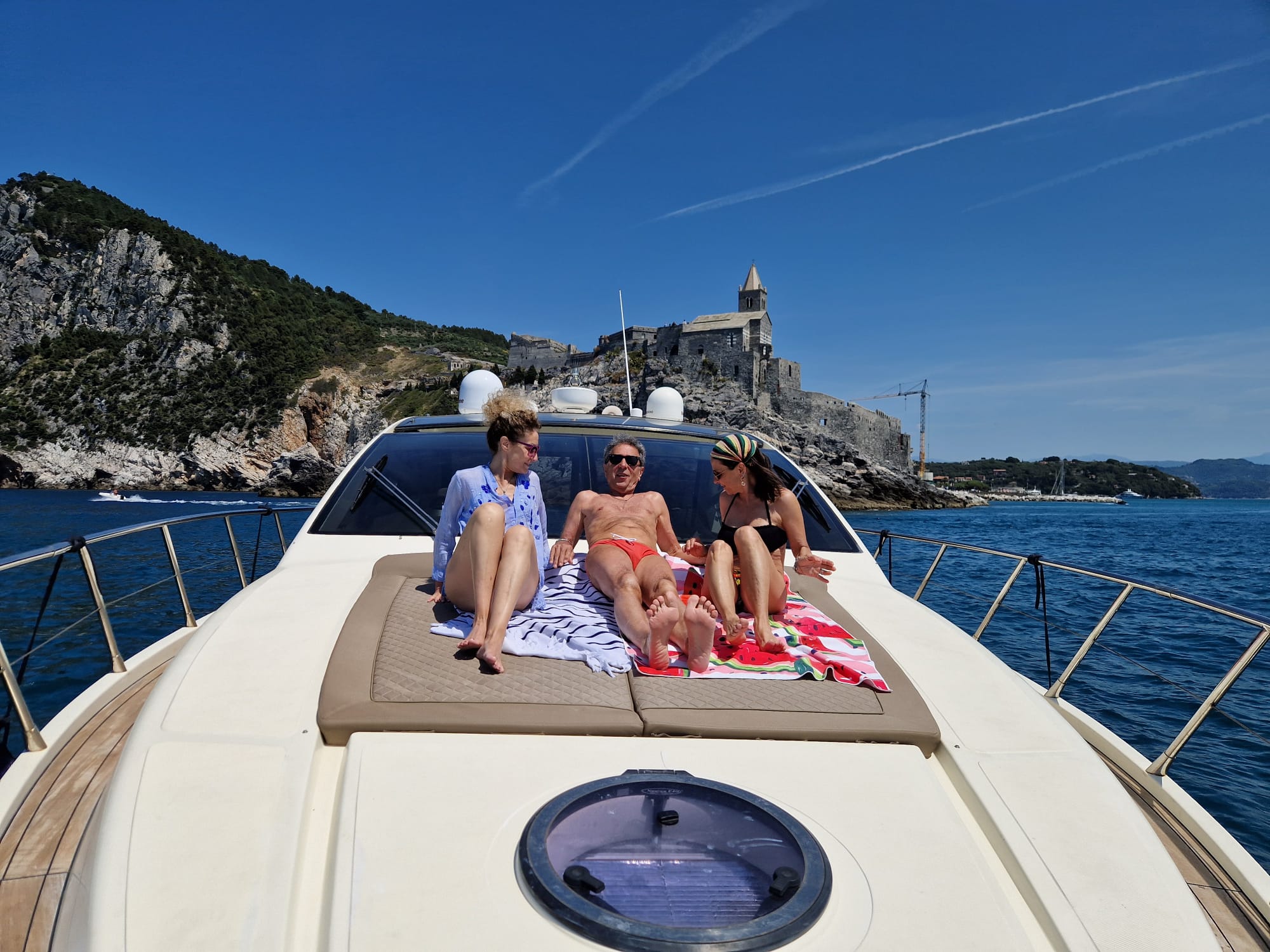 Yacht 2